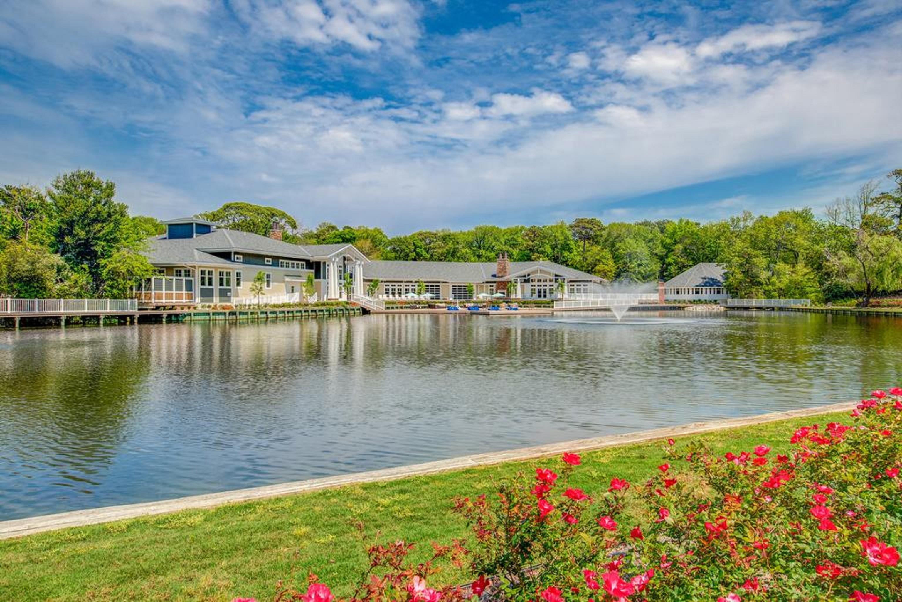 Hilton Vacation Club Beachwoods Kitty Hawk Exterior photo