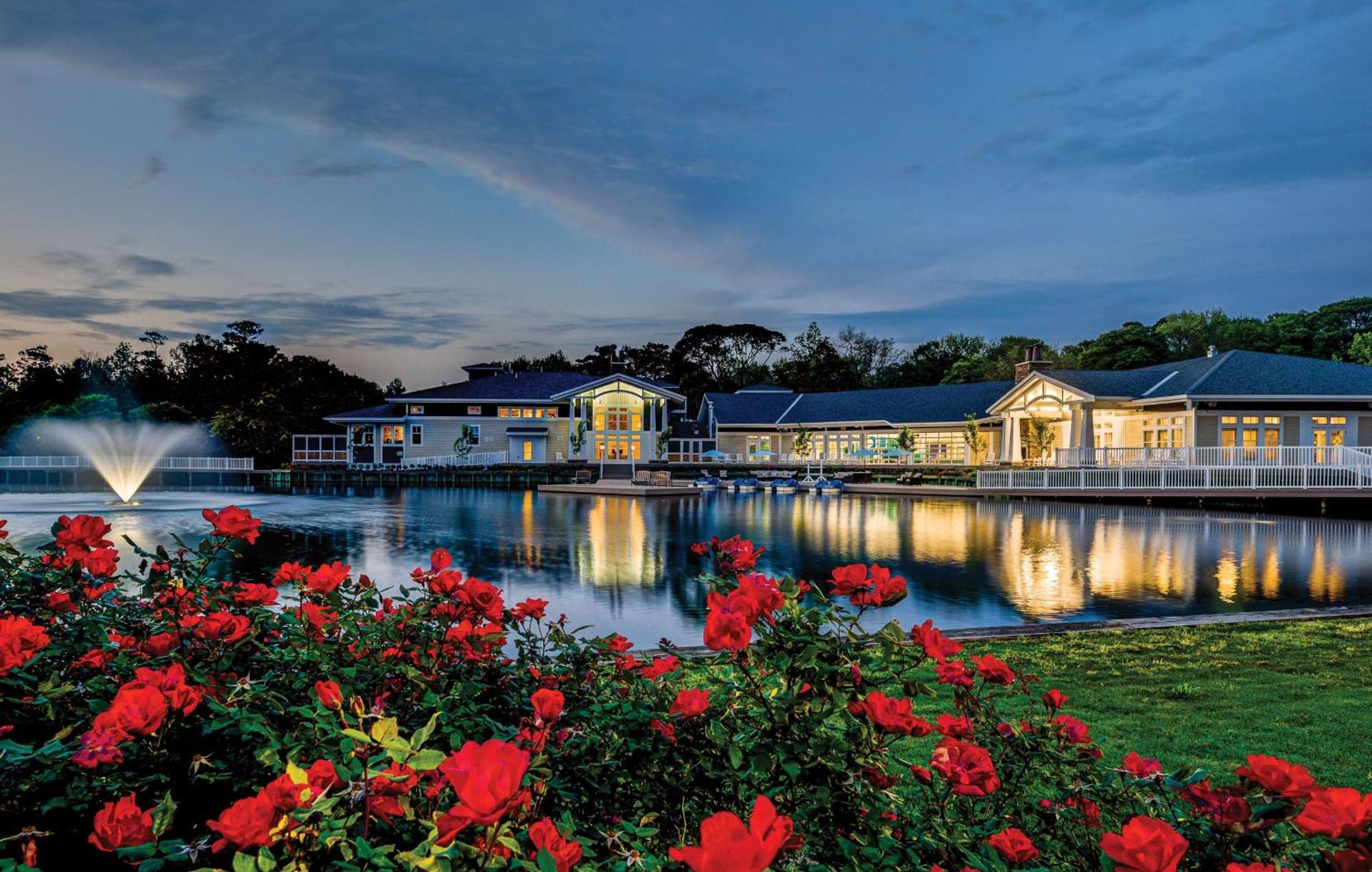 Hilton Vacation Club Beachwoods Kitty Hawk Exterior photo